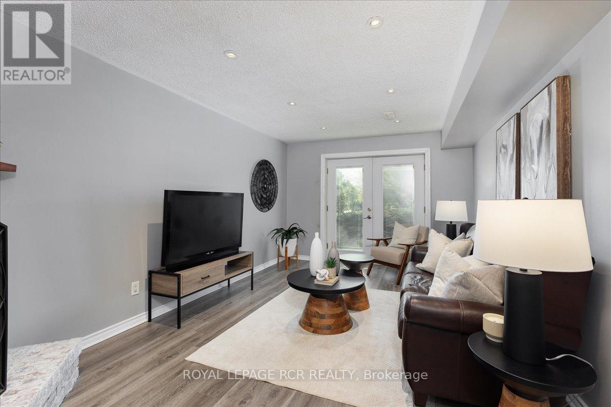 153 Stickwood Court, Newmarket, Ontario  L3Y 5V2 - Photo 19 - N12586330