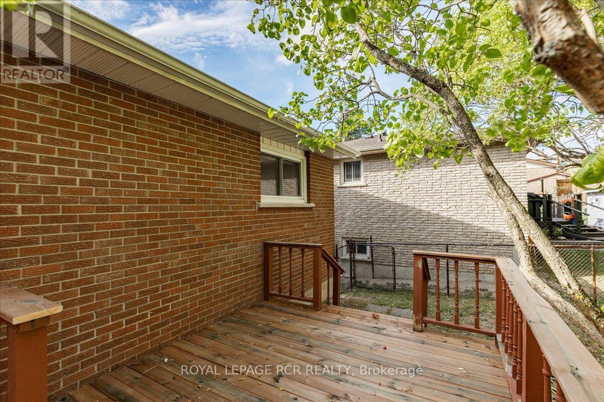 153 Stickwood Court, Newmarket, Ontario  L3Y 5V2 - Photo 25 - N12586330