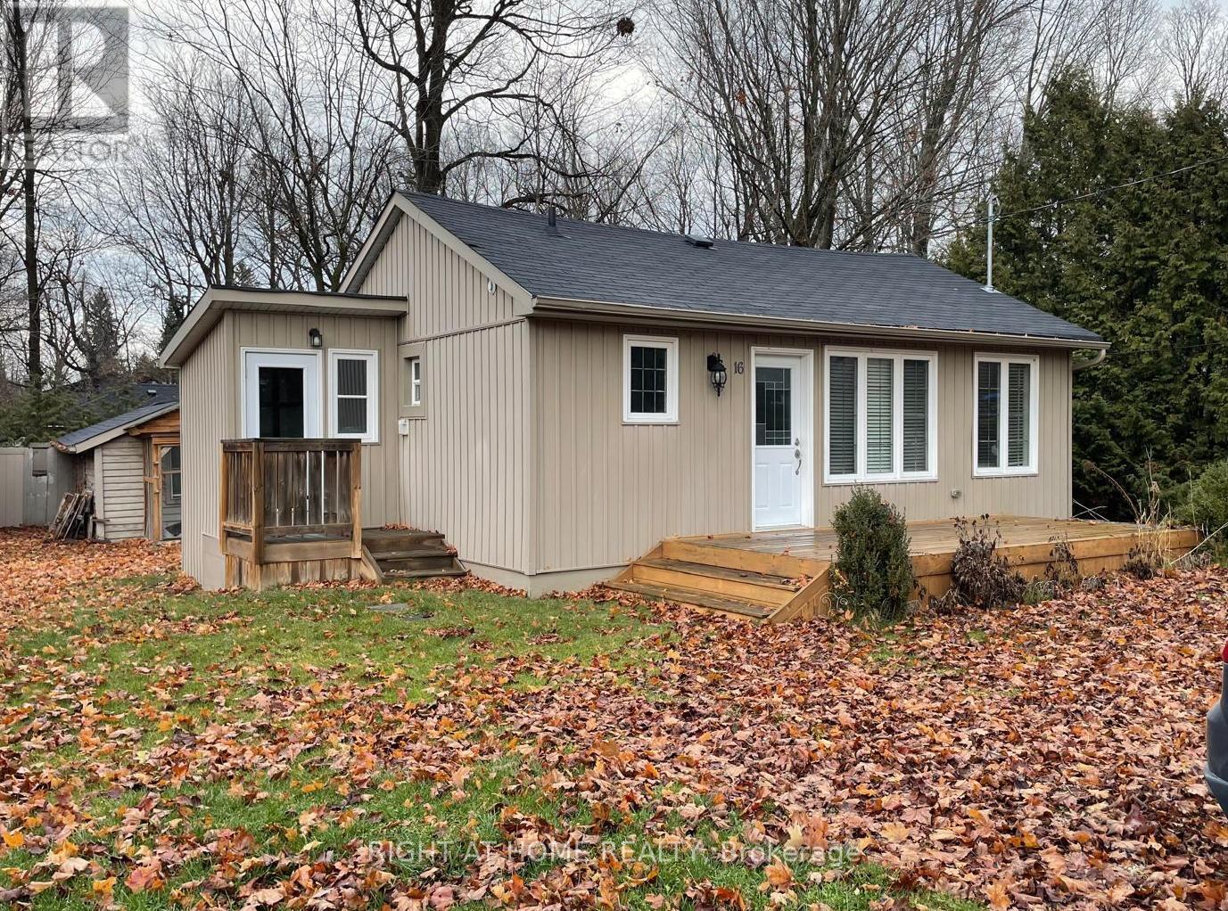 16 SIXTH STREET, Georgina, Ontario