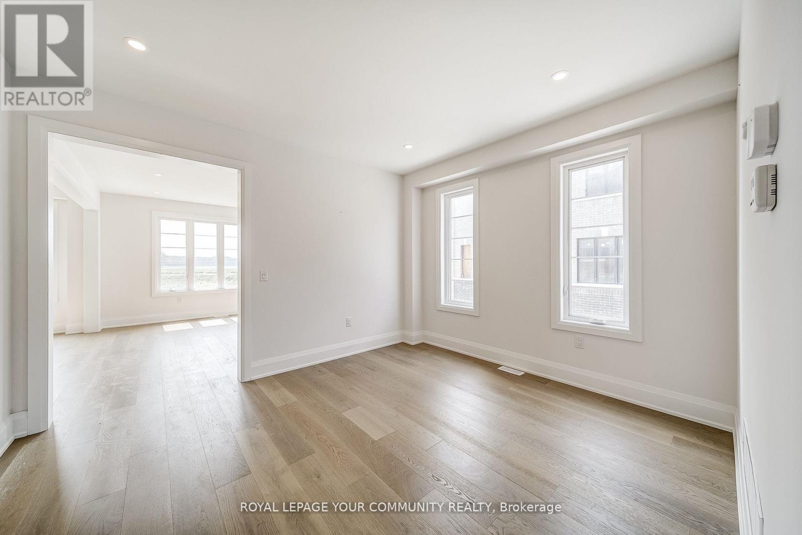 35 Big Canoe Drive, Georgina, Ontario  L0E 1R0 - Photo 12 - N12586358