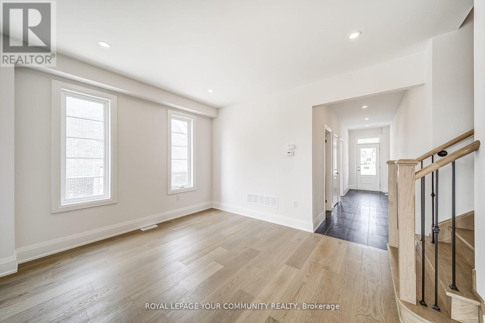 35 Big Canoe Drive, Georgina, Ontario  L0E 1R0 - Photo 13 - N12586358