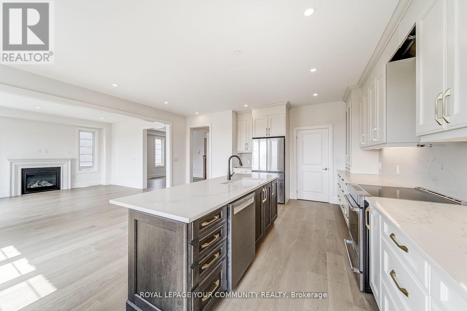 35 Big Canoe Drive, Georgina, Ontario  L0E 1R0 - Photo 21 - N12586358