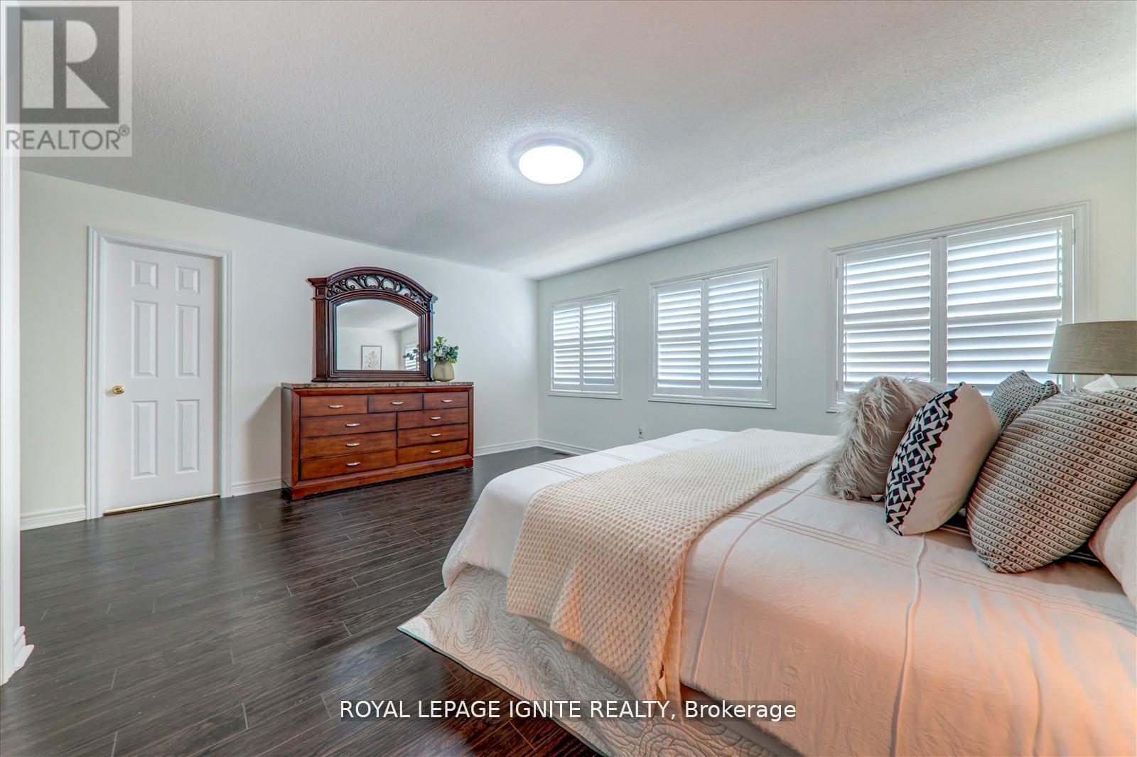 127 Noah's Farm Trail, Whitchurch-Stouffville, Ontario L4A 4P1 - Photo 15 - N12586460