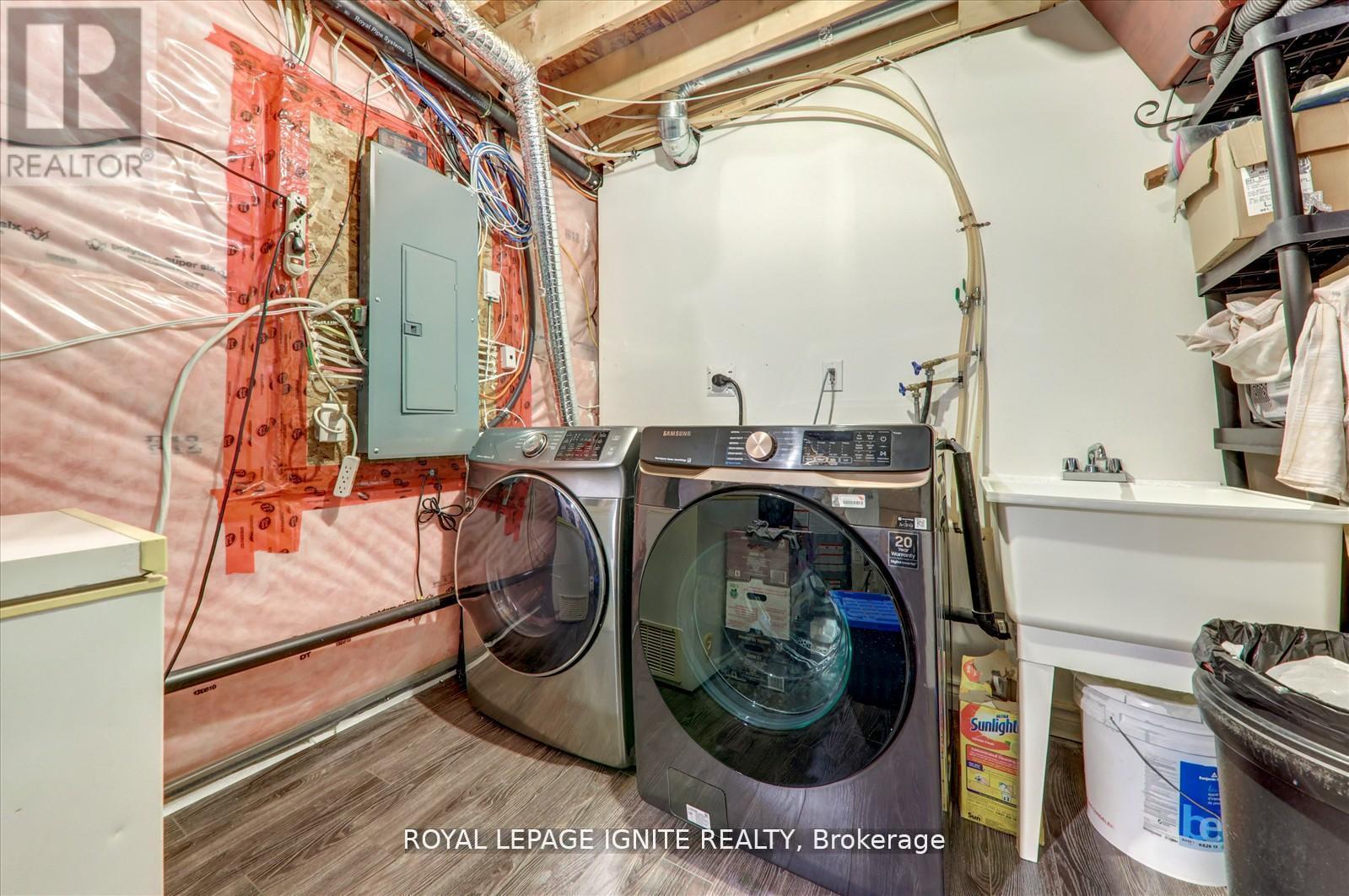 127 Noah's Farm Trail, Whitchurch-Stouffville, Ontario L4A 4P1 - Photo 30 - N12586460