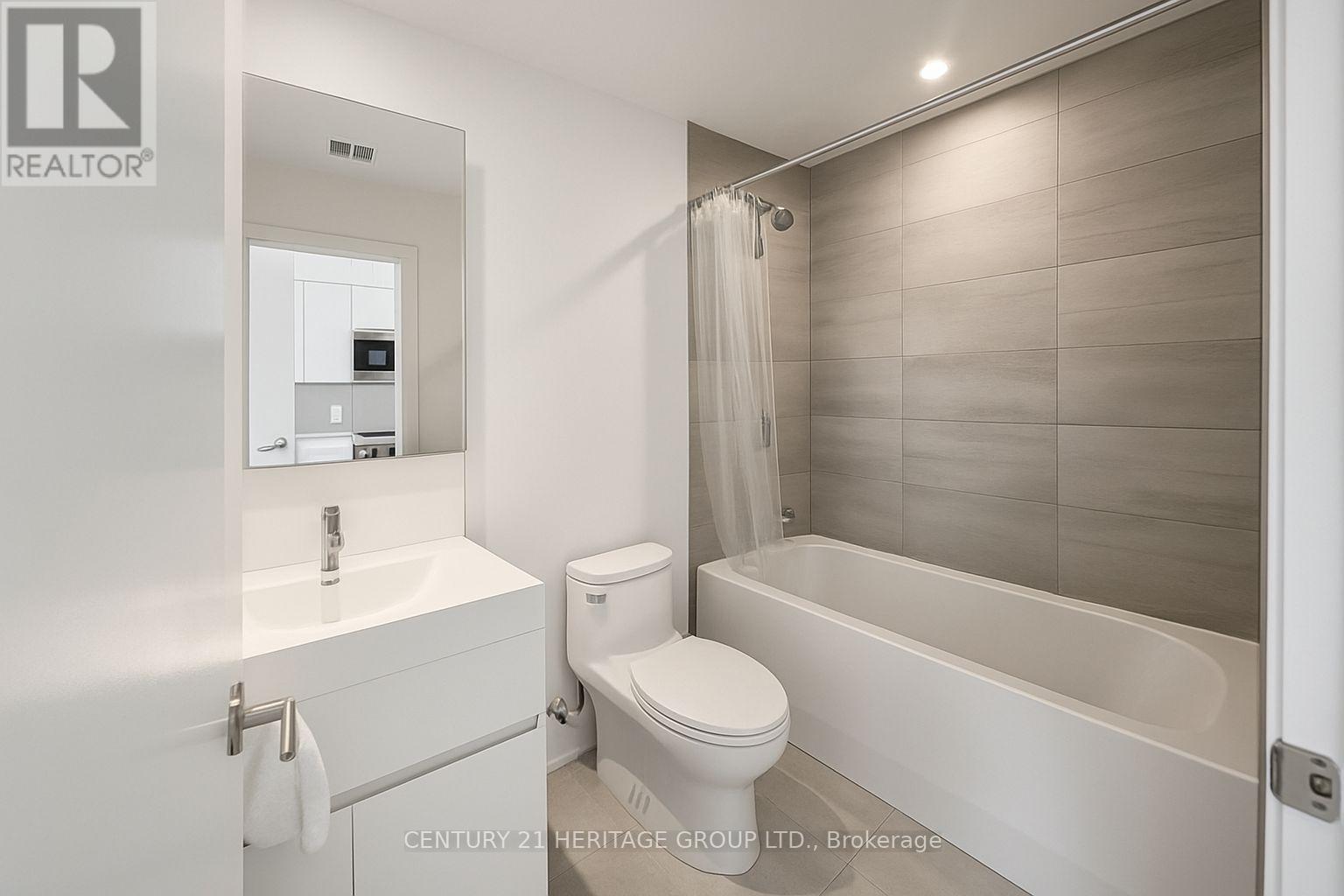 1403 - 39 Mary Street, Barrie, Ontario  L4N 1S9 - Photo 6 - S12586382