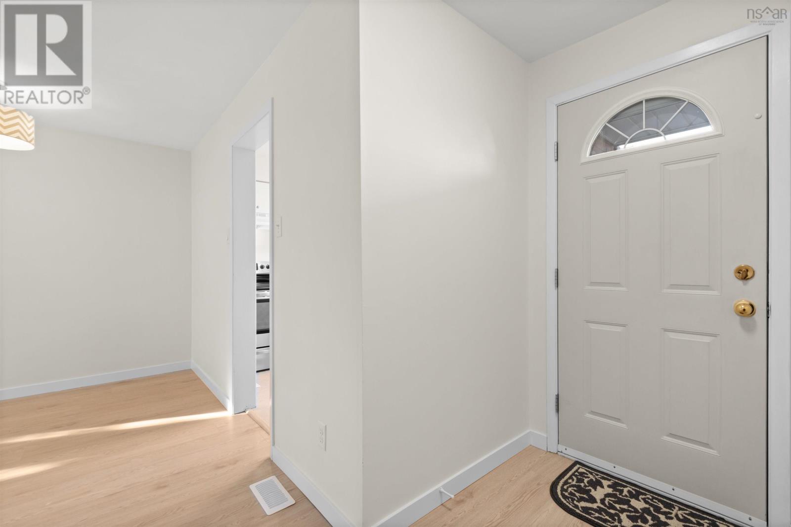 3 Garden Court Terrace, Dartmouth, Nova Scotia  B3A 3S6 - Photo 2 - 202528714