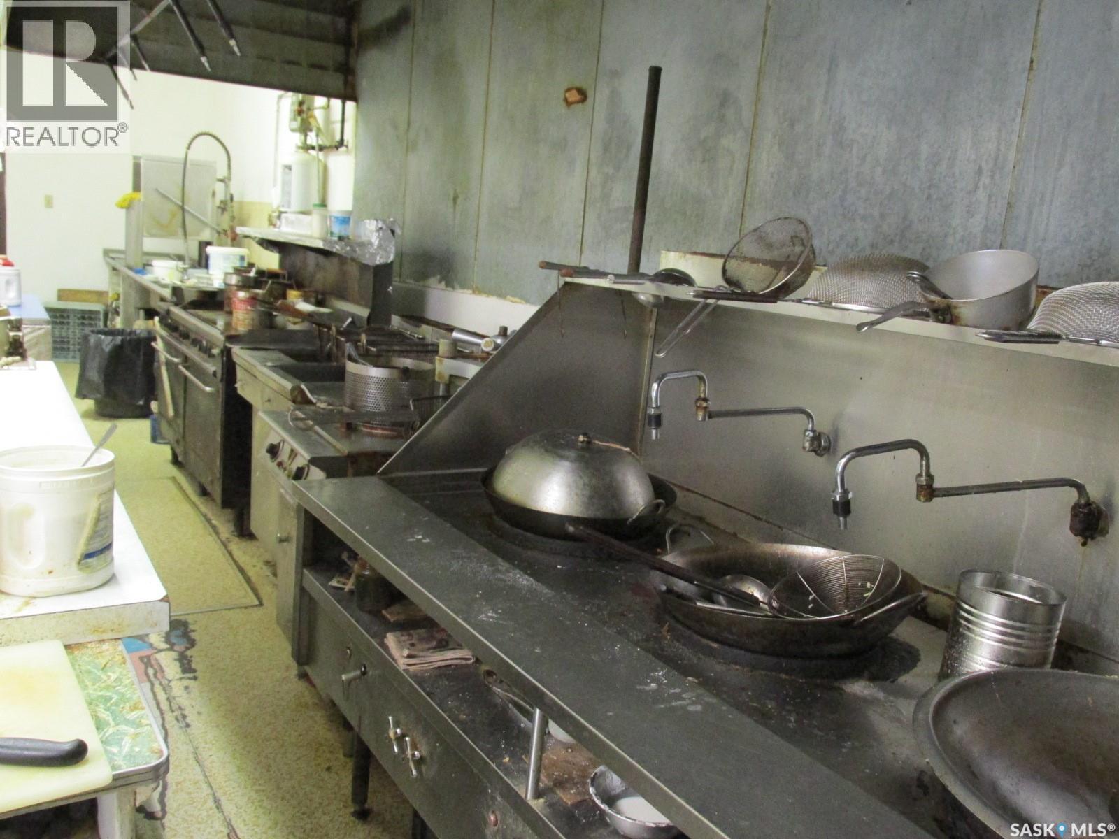 105 1st Avenue W, Nipawin, Saskatchewan  S0E 1E0 - Photo 15 - SK008932