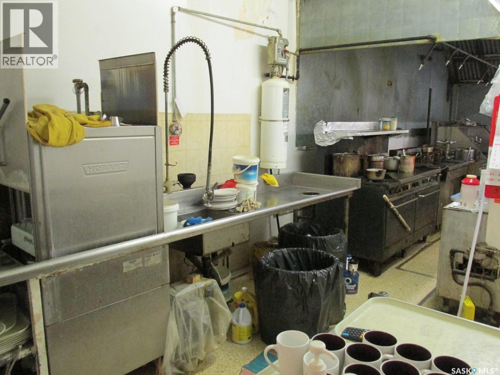 105 1st Avenue W, Nipawin, Saskatchewan  S0E 1E0 - Photo 13 - SK008932