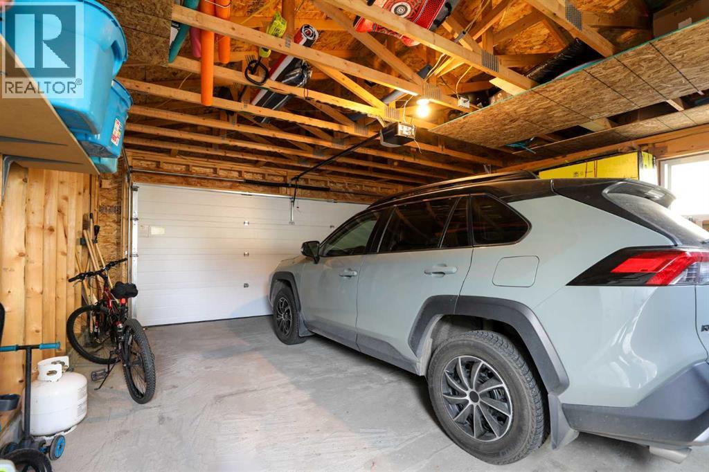 52 Lynx Road N, Lethbridge, Alberta  T1H 6V1 - Photo 6 - A2272825