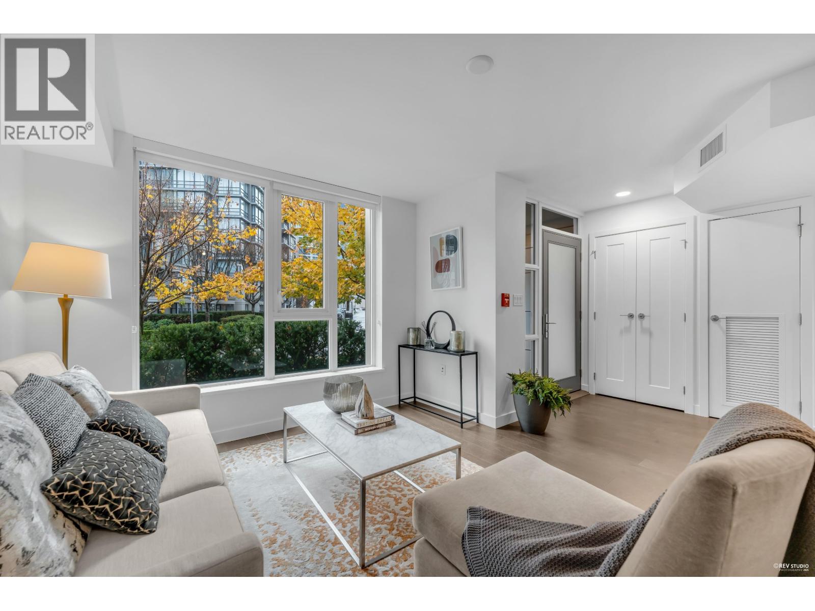 Th1 3280 Corvette Way, Richmond, British Columbia  V6X 0T9 - Photo 5 - R3070608