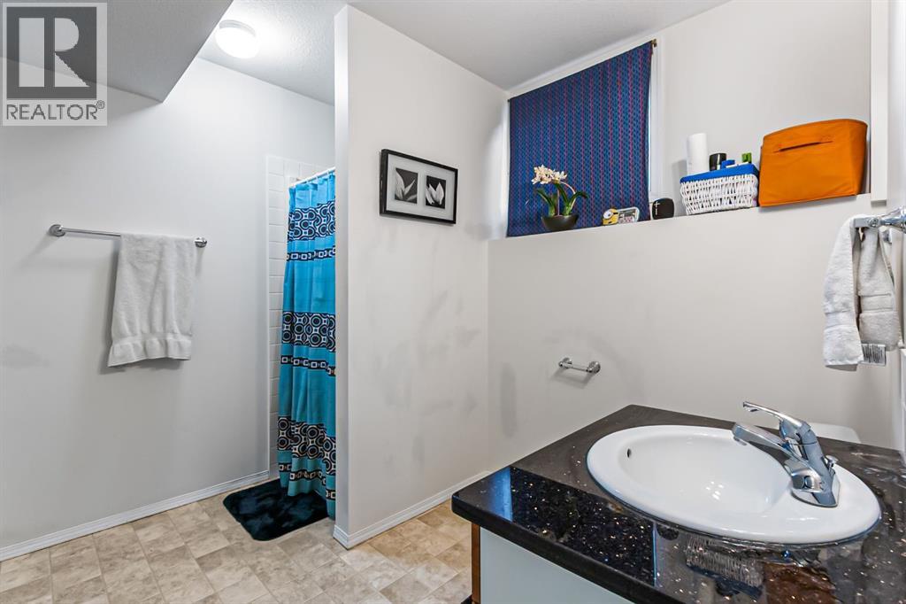 2018 24 Avenue, Didsbury, Alberta  T0M 0W0 - Photo 24 - A2262451