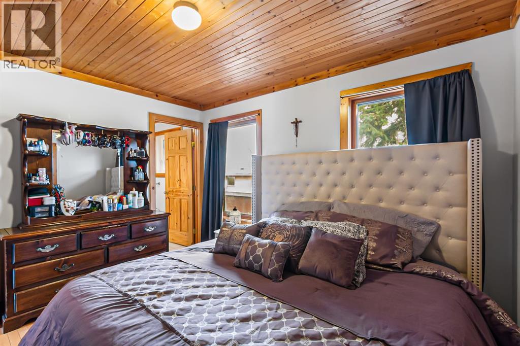 2018 24 Avenue, Didsbury, Alberta  T0M 0W0 - Photo 16 - A2262451