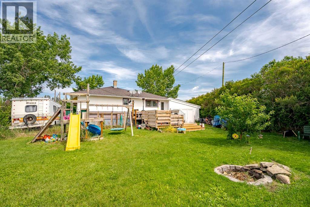 841 E Nanton Street, Carstairs, Alberta  T0M 0N0 - Photo 49 - A2267704