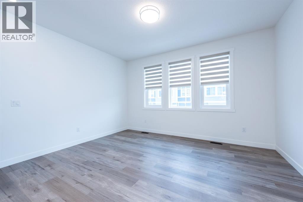 905, 33 Merganser Drive W, Chestermere, Alberta T1X 2S3 - Photo 13 - A2268972