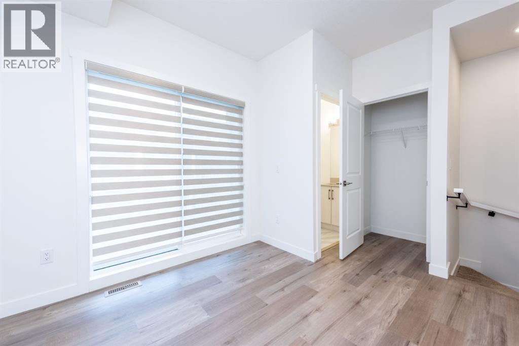 905, 33 Merganser Drive W, Chestermere, Alberta T1X 2S3 - Photo 9 - A2268972