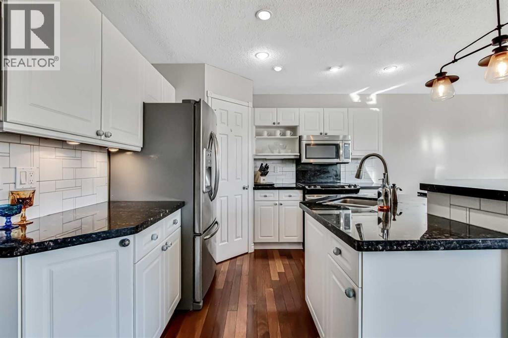 189 Coral Springs Court Ne, Calgary, Alberta  T3J 3W9 - Photo 3 - A2272637