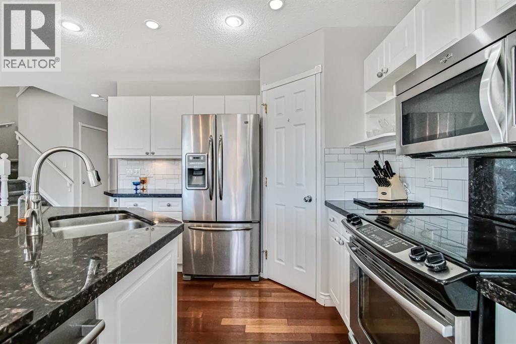 189 Coral Springs Court Ne, Calgary, Alberta  T3J 3W9 - Photo 2 - A2272637