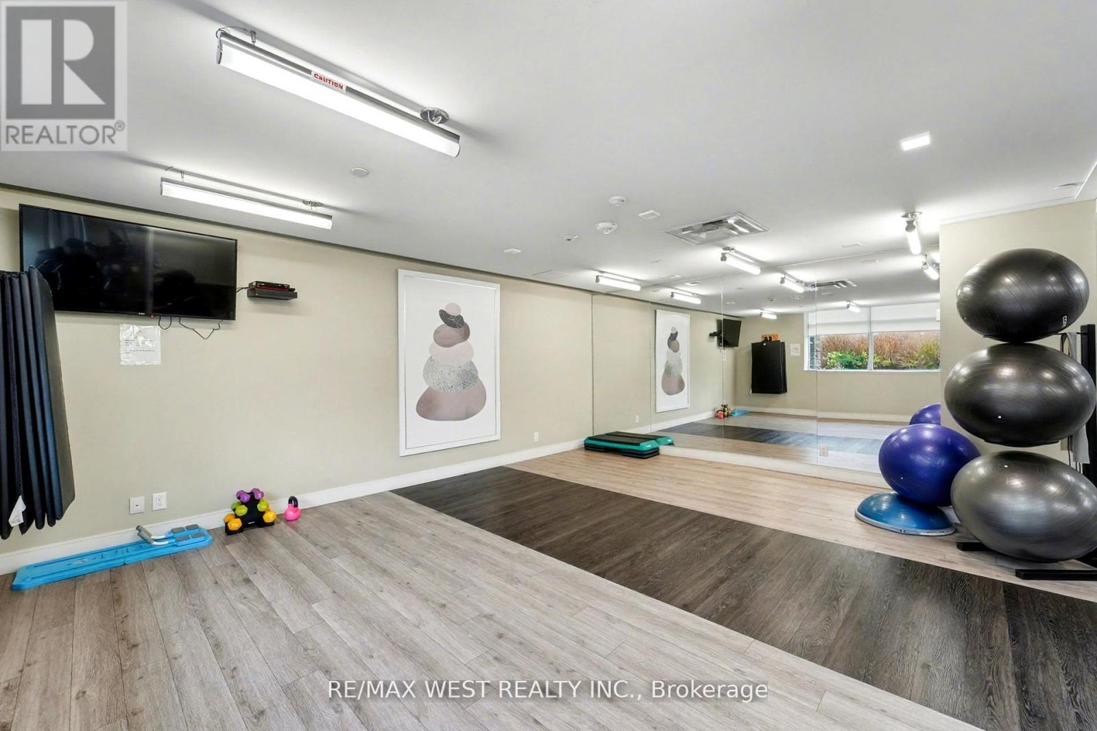 357 - 1575 Lakeshore Road, Mississauga, Ontario  L5J 0B1 - Photo 11 - W12586366