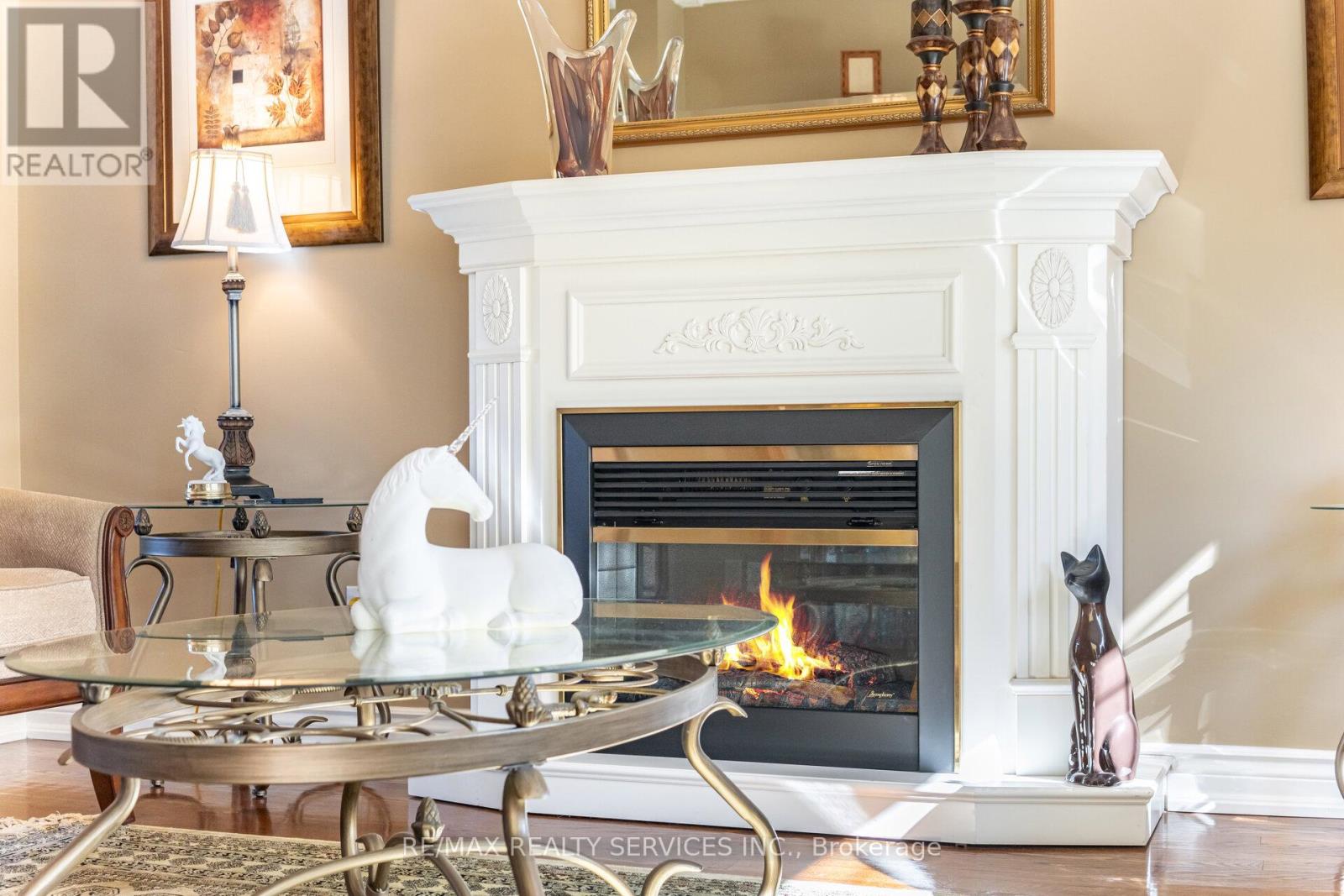 30 Starling Court, Brampton, Ontario  L6Z 3P5 - Photo 9 - W12586368