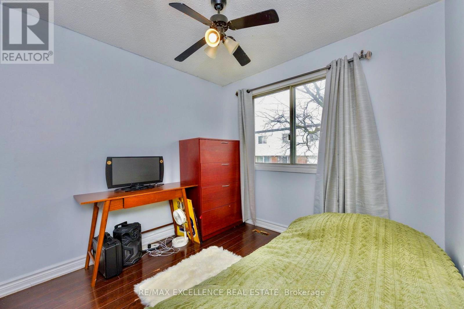 92 - 7500 Goreway Drive, Mississauga, Ontario  L4T 3C7 - Photo 10 - W12586372