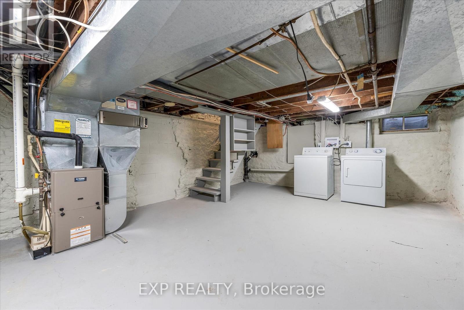 11 Ford Street, Hamilton, Ontario  L8N 2P4 - Photo 24 - X12586348