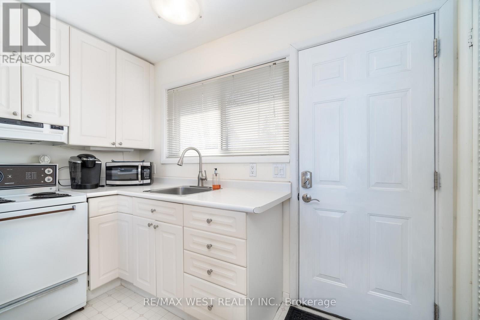 12a - 209513 Hwy 26, Blue Mountains, Ontario  L9Y 0S5 - Photo 3 - X12586360