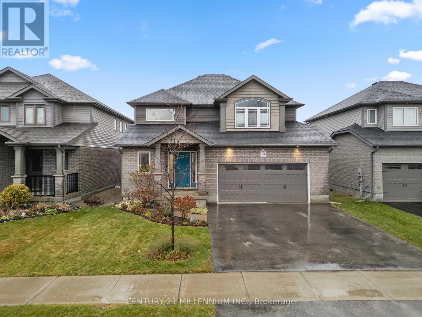 24 HILBORN STREET, East Luther Grand Valley, Ontario