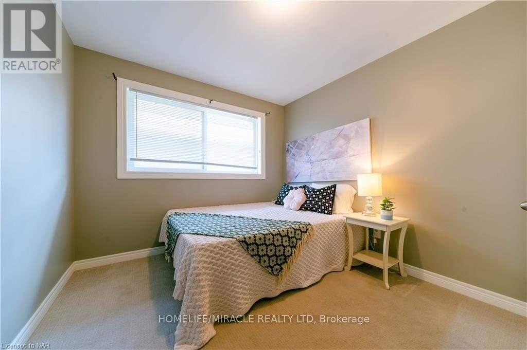 #main - 2256 Stanley Avenue, Niagara Falls, Ontario  L2J 0C8 - Photo 9 - X12586392