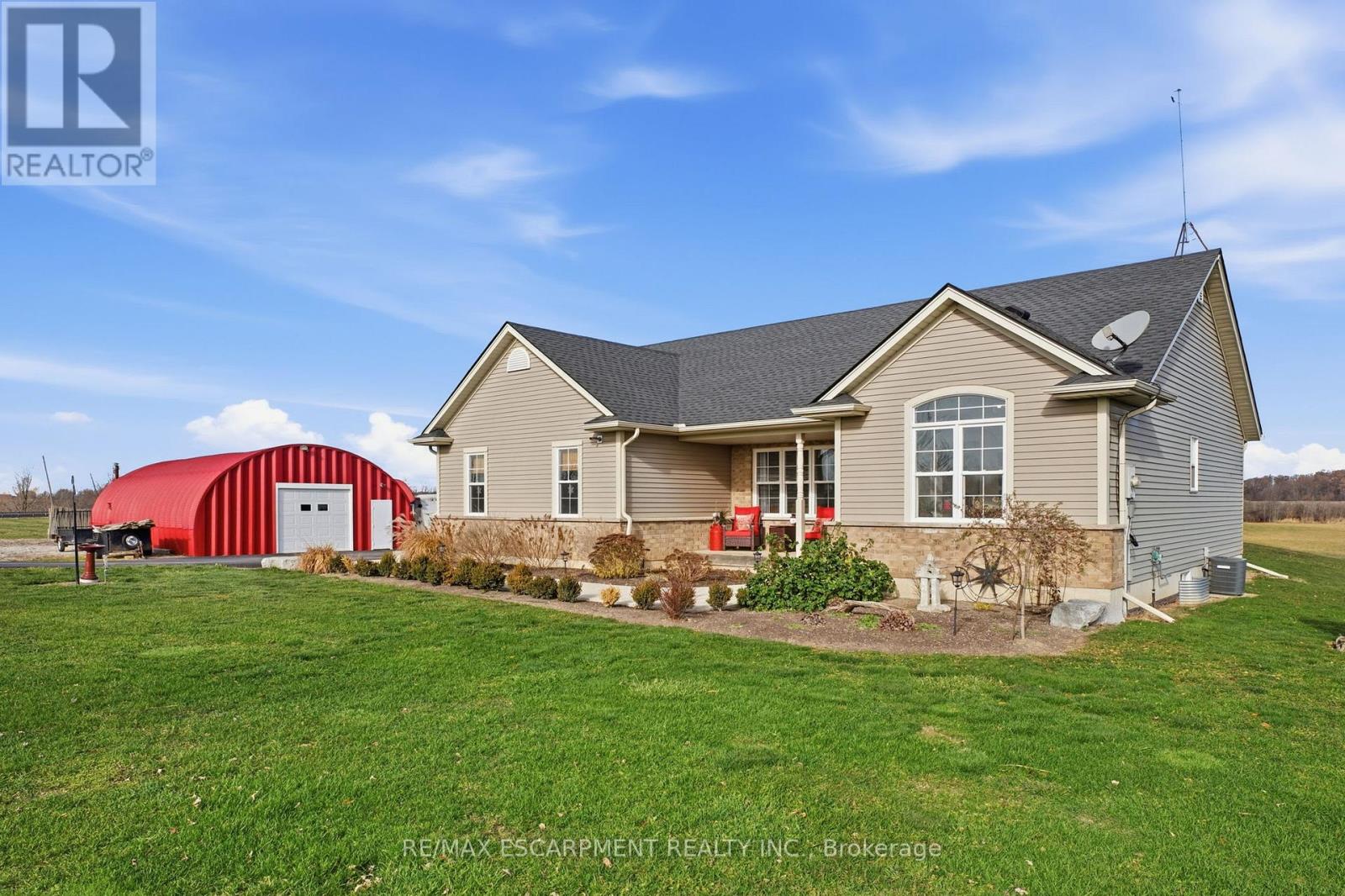 9071 North Chippawa Road, West Lincoln, Ontario  L0R 2A0 - Photo 12 - X12586410