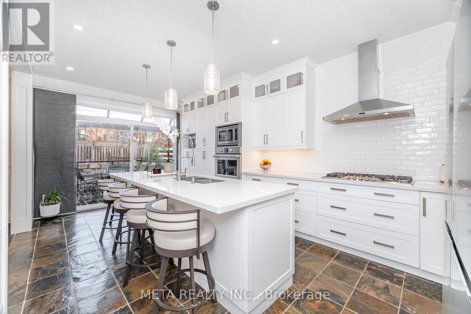 4 Popham Drive, Guelph, Ontario  N1E 0B7 - Photo 15 - X12586468