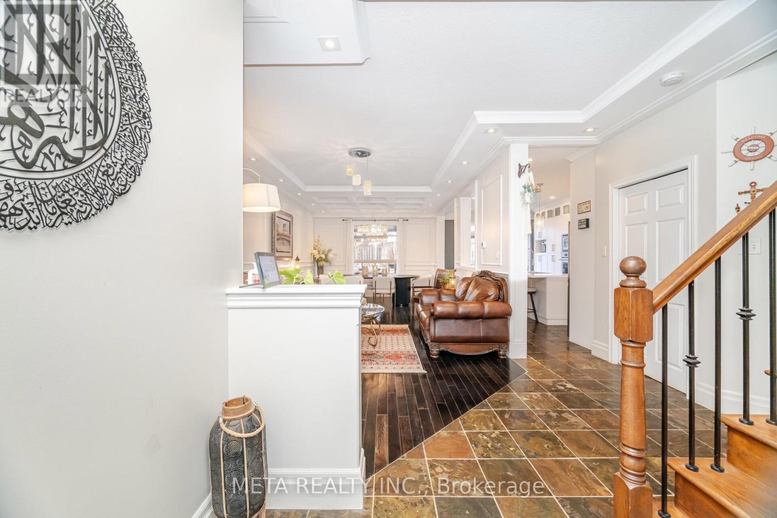 4 Popham Drive, Guelph, Ontario  N1E 0B7 - Photo 5 - X12586468