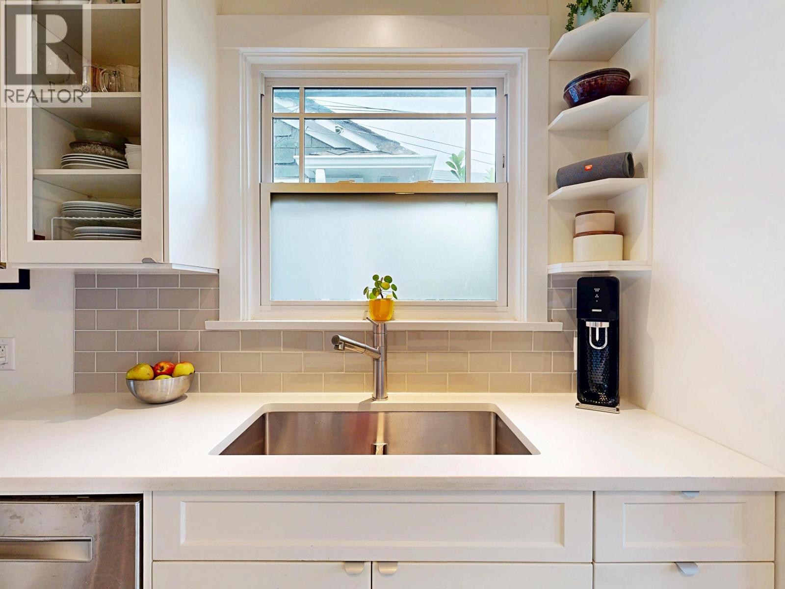 2640 Mcgill Street, Vancouver, British Columbia  V5K 1H3 - Photo 39 - R3070919