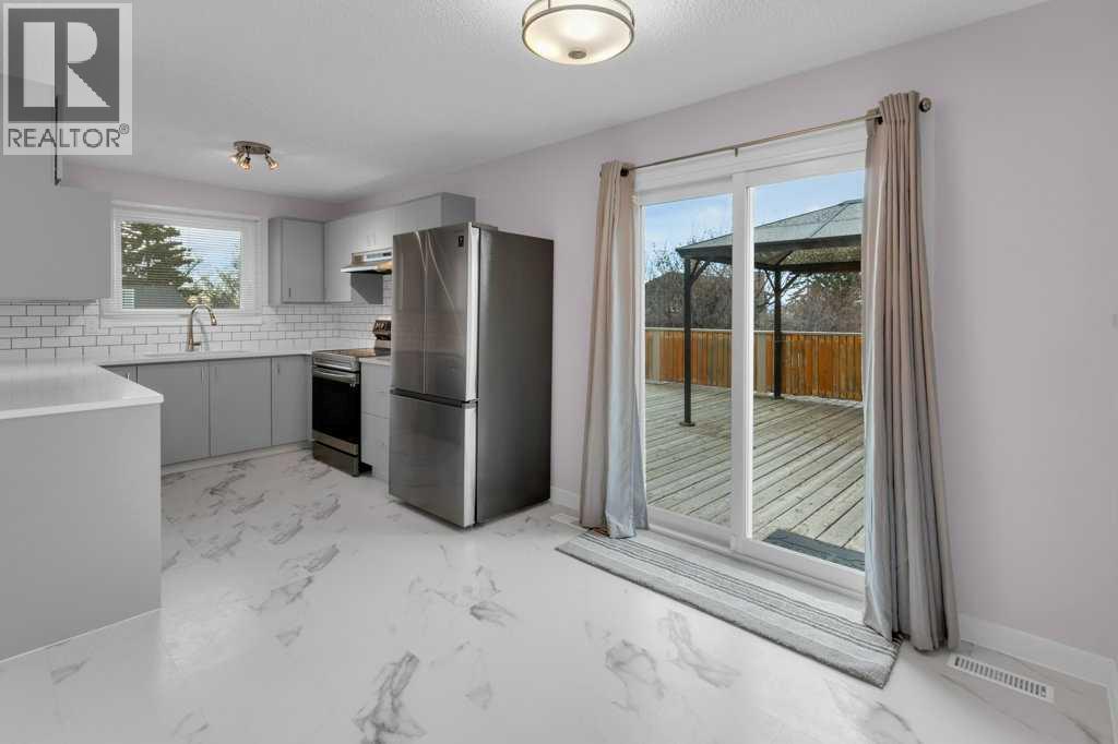 4173 44 Avenue Ne, Calgary, Alberta  T1Y 5K4 - Photo 7 - A2270100