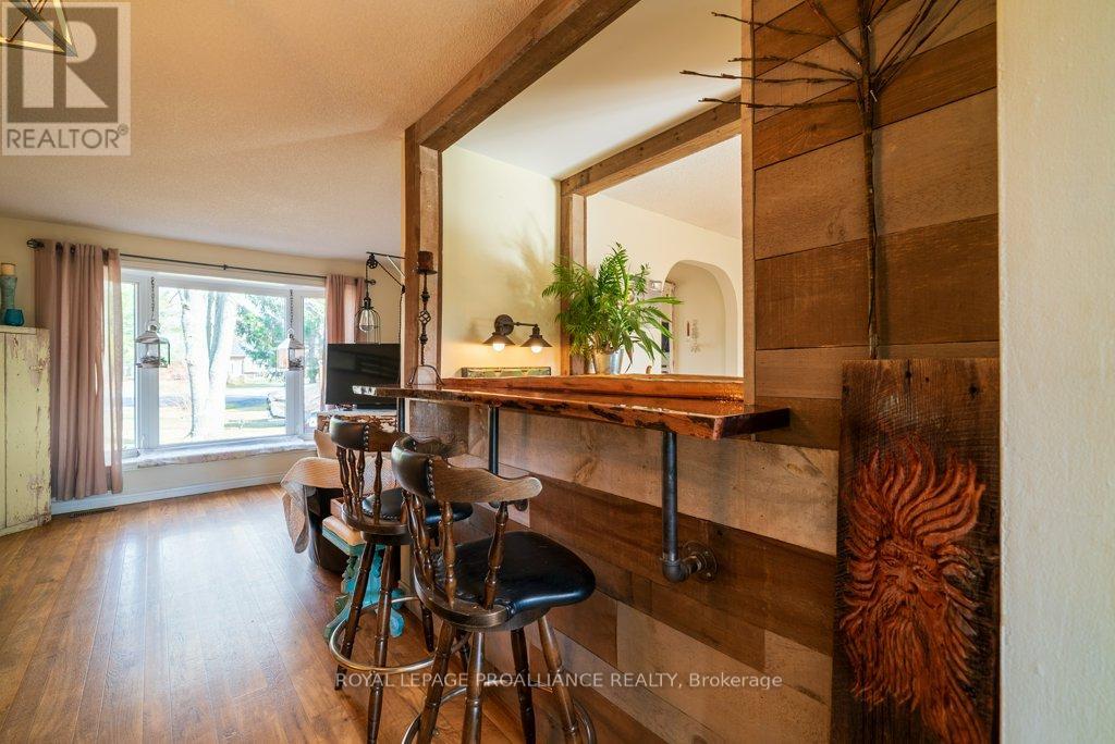 26 Dollar Crescent, Greater Napanee, Ontario  K7R 3K7 - Photo 11 - X12585842