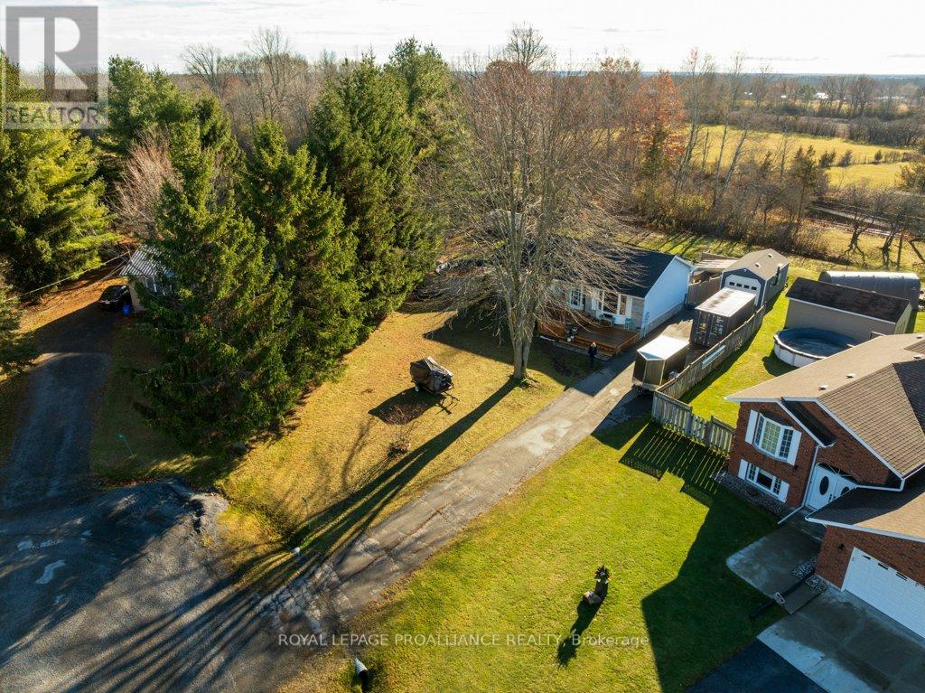 26 Dollar Crescent, Greater Napanee, Ontario  K7R 3K7 - Photo 33 - X12585842