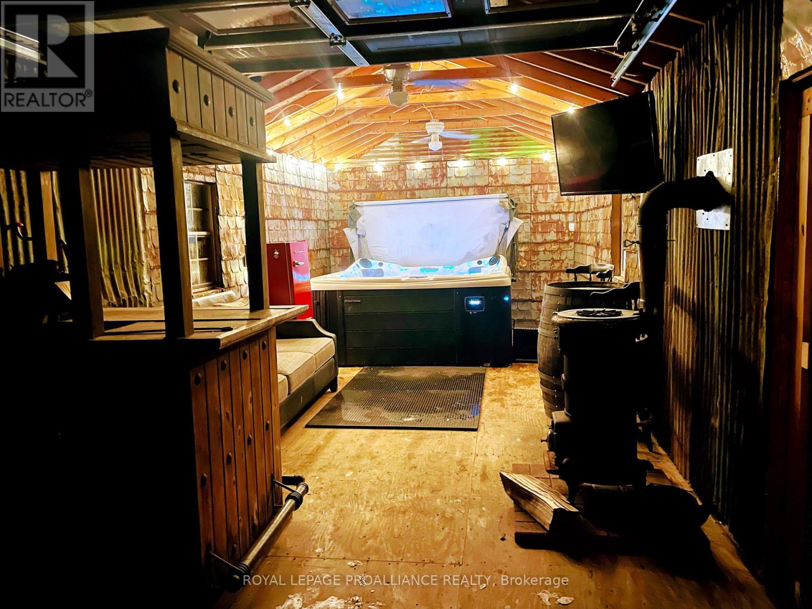 26 Dollar Crescent, Greater Napanee, Ontario  K7R 3K7 - Photo 32 - X12585842