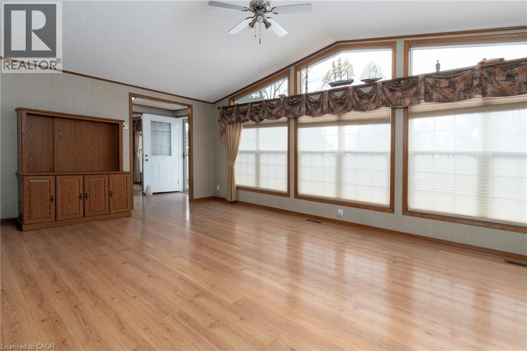 1161 4th Concession Road W, Flamborough, Ontario  L8B 0X3 - Photo 4 - 40768038