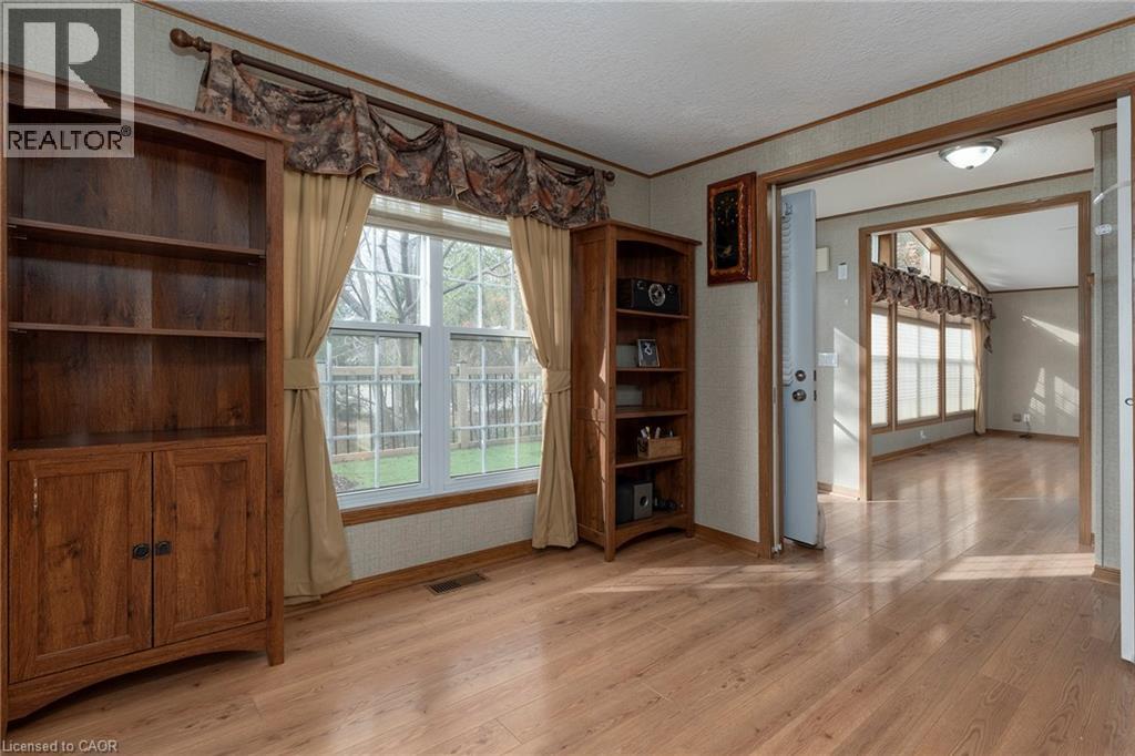 1161 4th Concession Road W, Flamborough, Ontario  L8B 0X3 - Photo 16 - 40768038