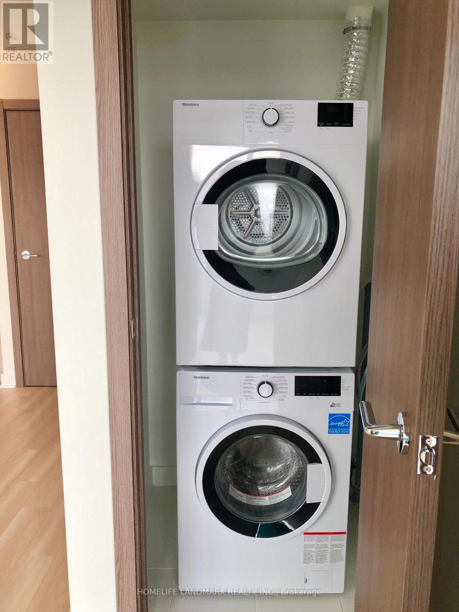 2516 - 19 Bathurst Street, Toronto, Ontario  M5V 2N9 - Photo 7 - C12586496