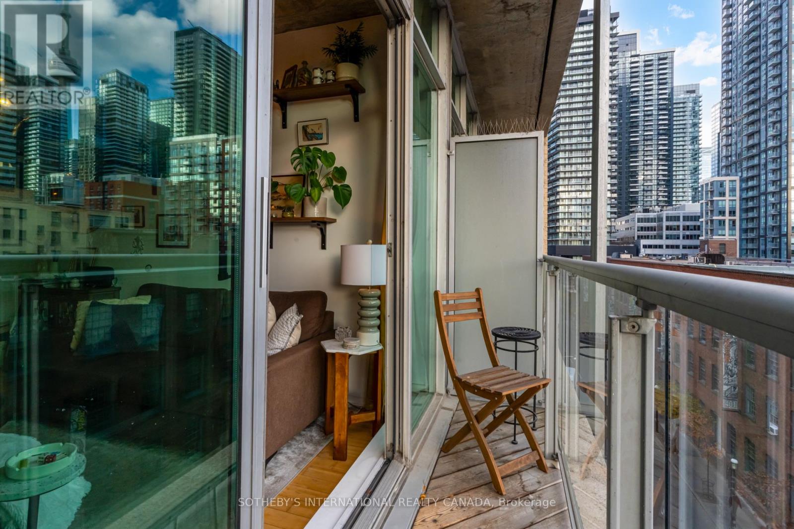 516 - 388 Richmond Street W, Toronto, Ontario  M5V 3P1 - Photo 14 - C12586516