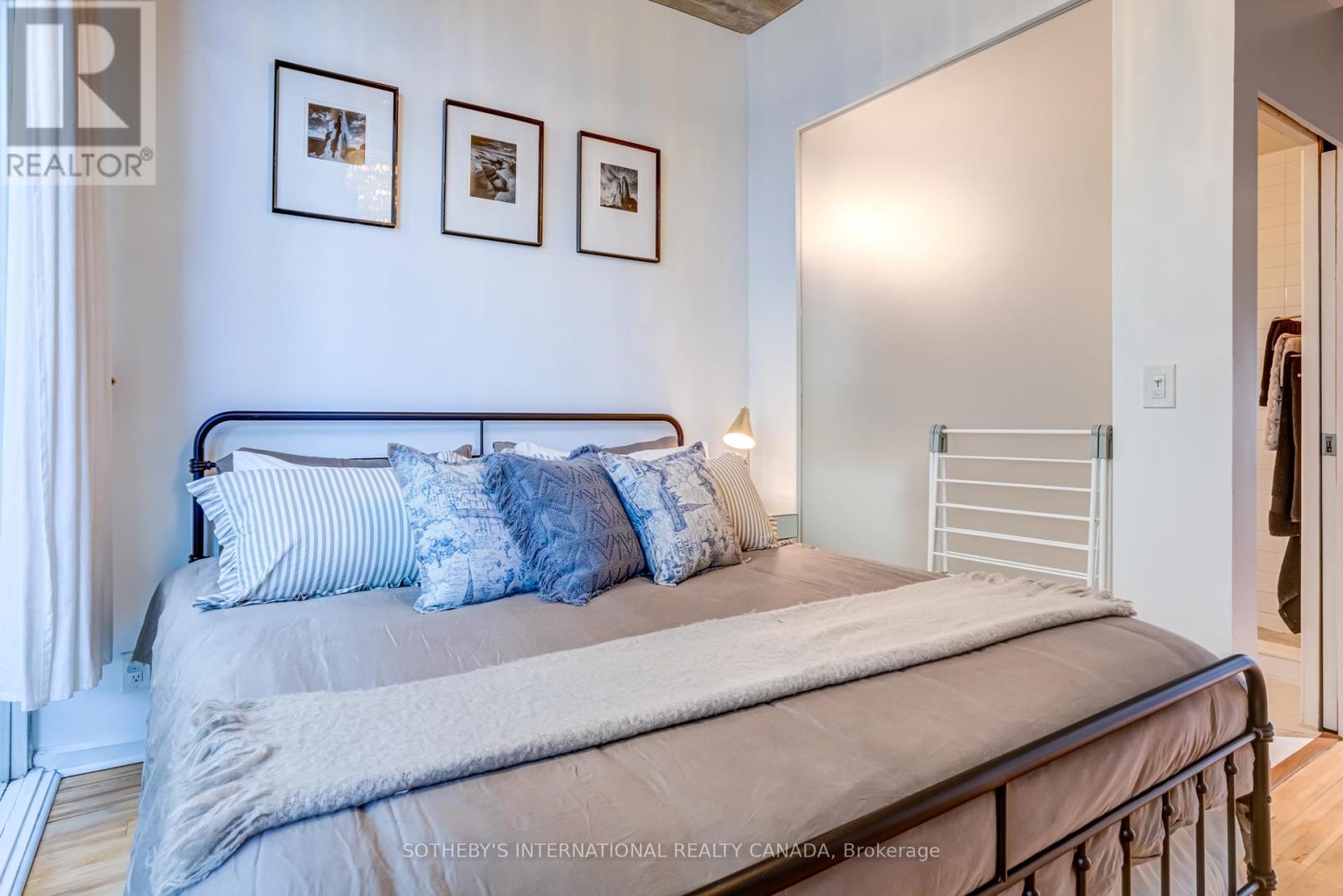 516 - 388 Richmond Street W, Toronto, Ontario  M5V 3P1 - Photo 21 - C12586516