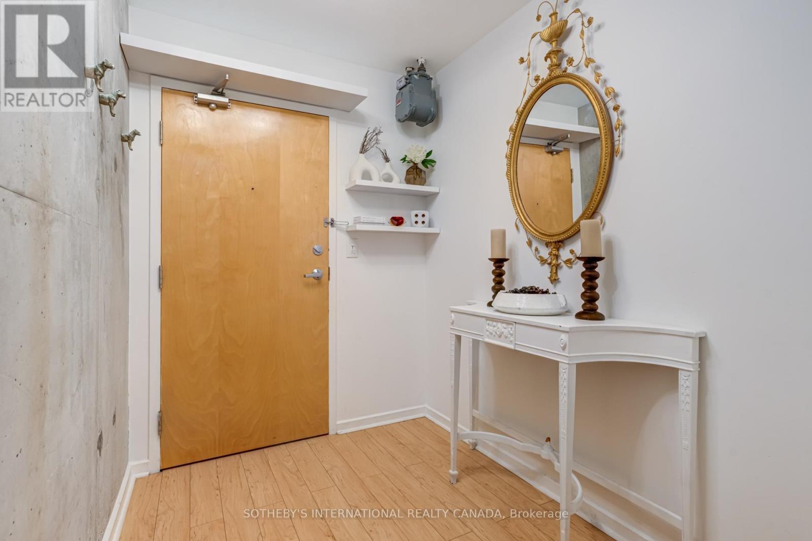 516 - 388 Richmond Street W, Toronto, Ontario  M5V 3P1 - Photo 3 - C12586516