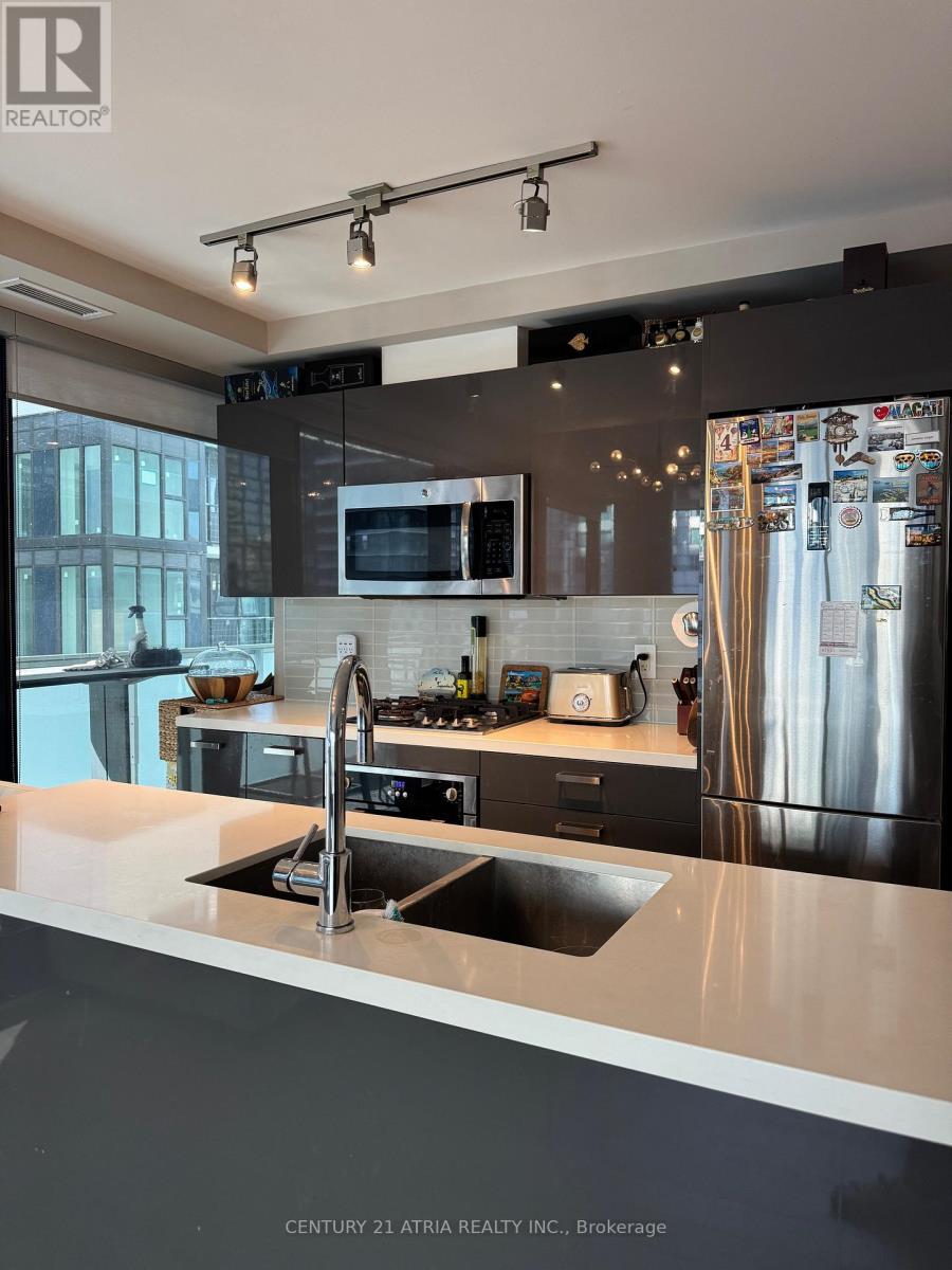 1007 - 11 Charlotte Street, Toronto, Ontario  M5V 0M6 - Photo 4 - C12586558