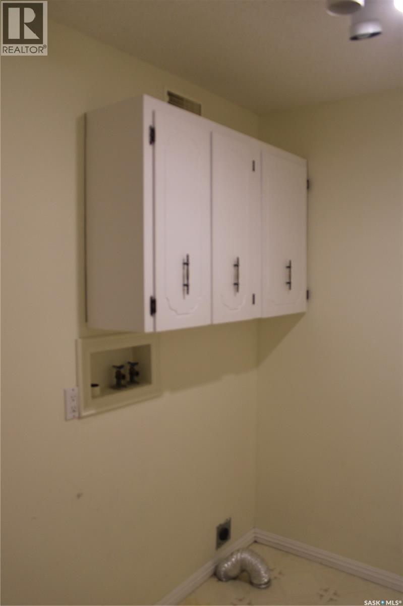 76 Russell Drive, Yorkton, Saskatchewan  S3N 3W2 - Photo 21 - SK024903