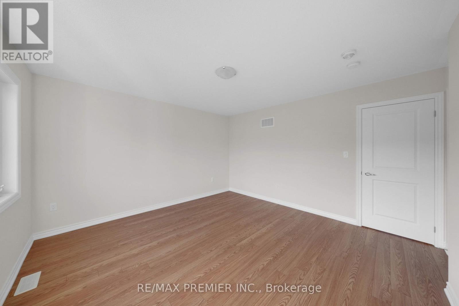 16 Prudhoe Terrace, Barrie, Ontario  L9S 2Z8 - Photo 28 - S12586520