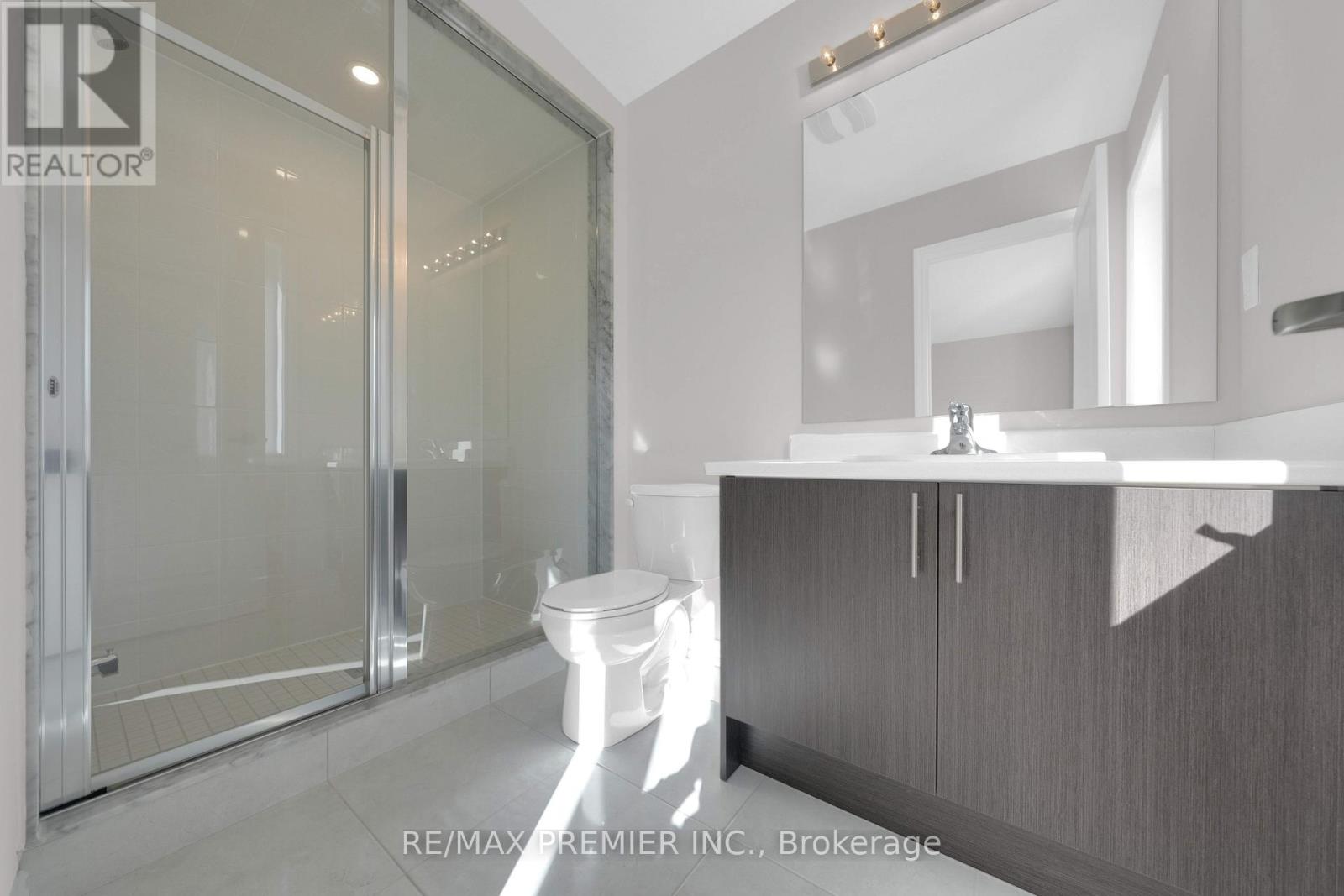 16 Prudhoe Terrace, Barrie, Ontario  L9S 2Z8 - Photo 32 - S12586520