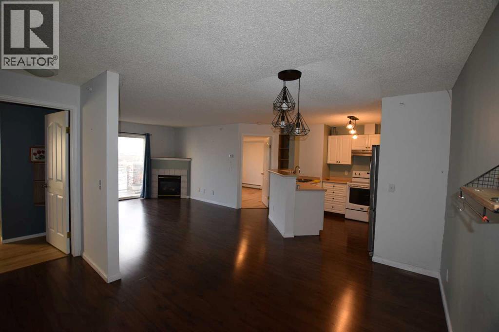 4418, 4000 Somervale Court Sw, Calgary, Alberta  T2Y 4J3 - Photo 2 - A2272261