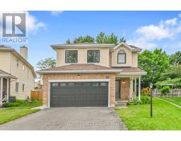 55 HAWLEY CRESCENT, Ottawa, Ontario