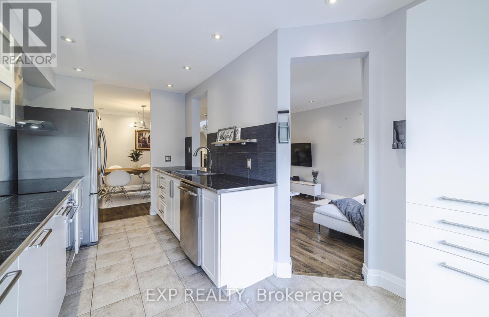 42 - 353 Hillsboro Private, Ottawa, Ontario  K2M 3B1 - Photo 9 - X12561382