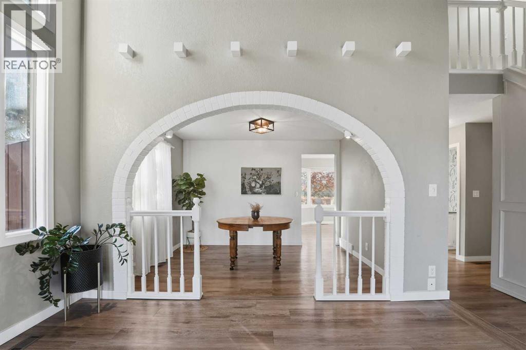 30 Comfort Close, Red Deer, Alberta  T4P 2T7 - Photo 6 - A2272224